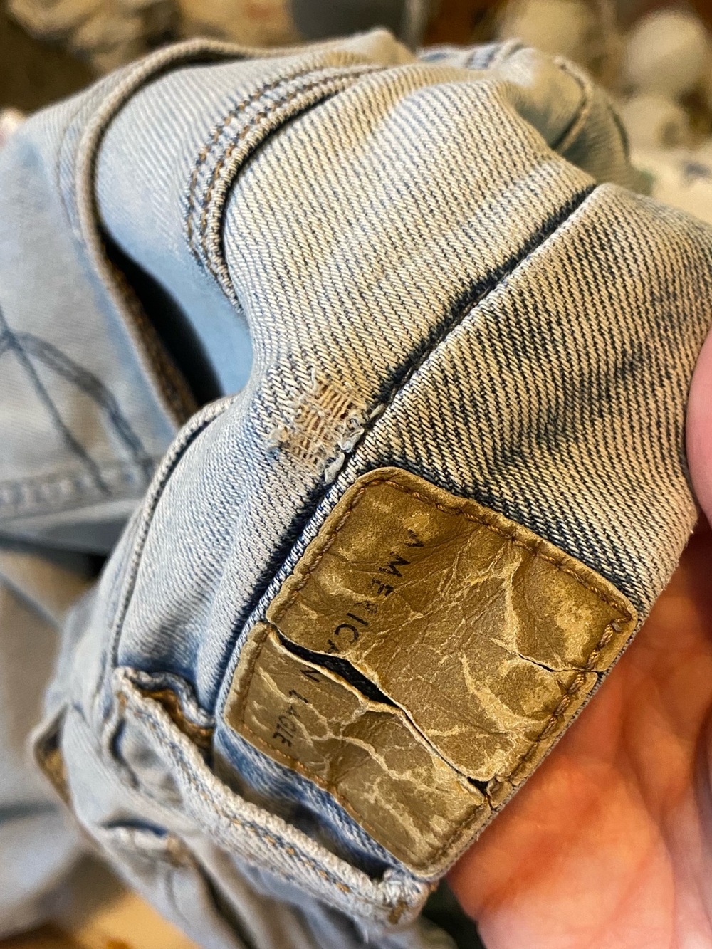 American Eagle light wash stretch curvy mom jeans - Picture 12 of 16